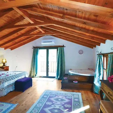 Gonul Evi Кайакёй